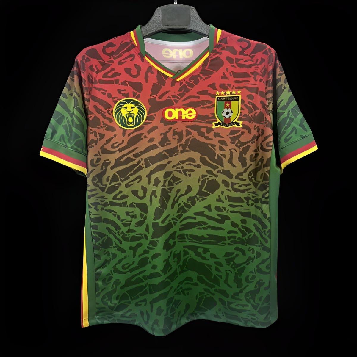 Cameroun maillot entraînement Rouge et Vert 2023 2024