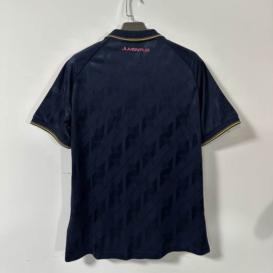 Maillot 24/25 Juventus Spécial