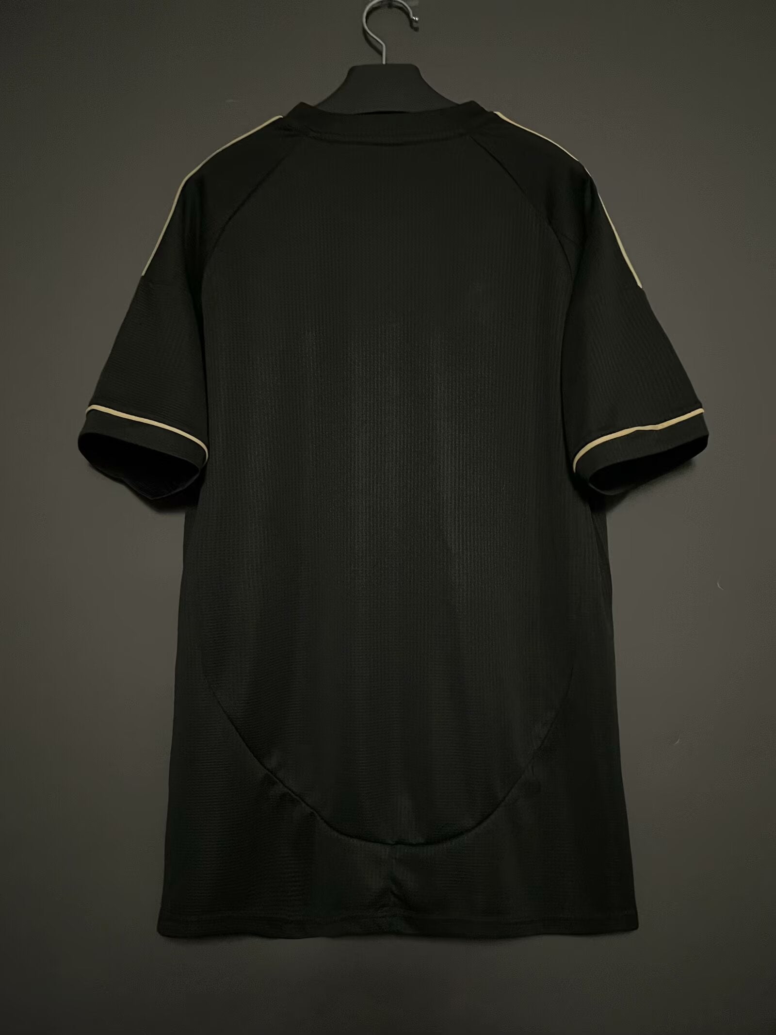 Maillot 24/25 Liverpool Spécial Or