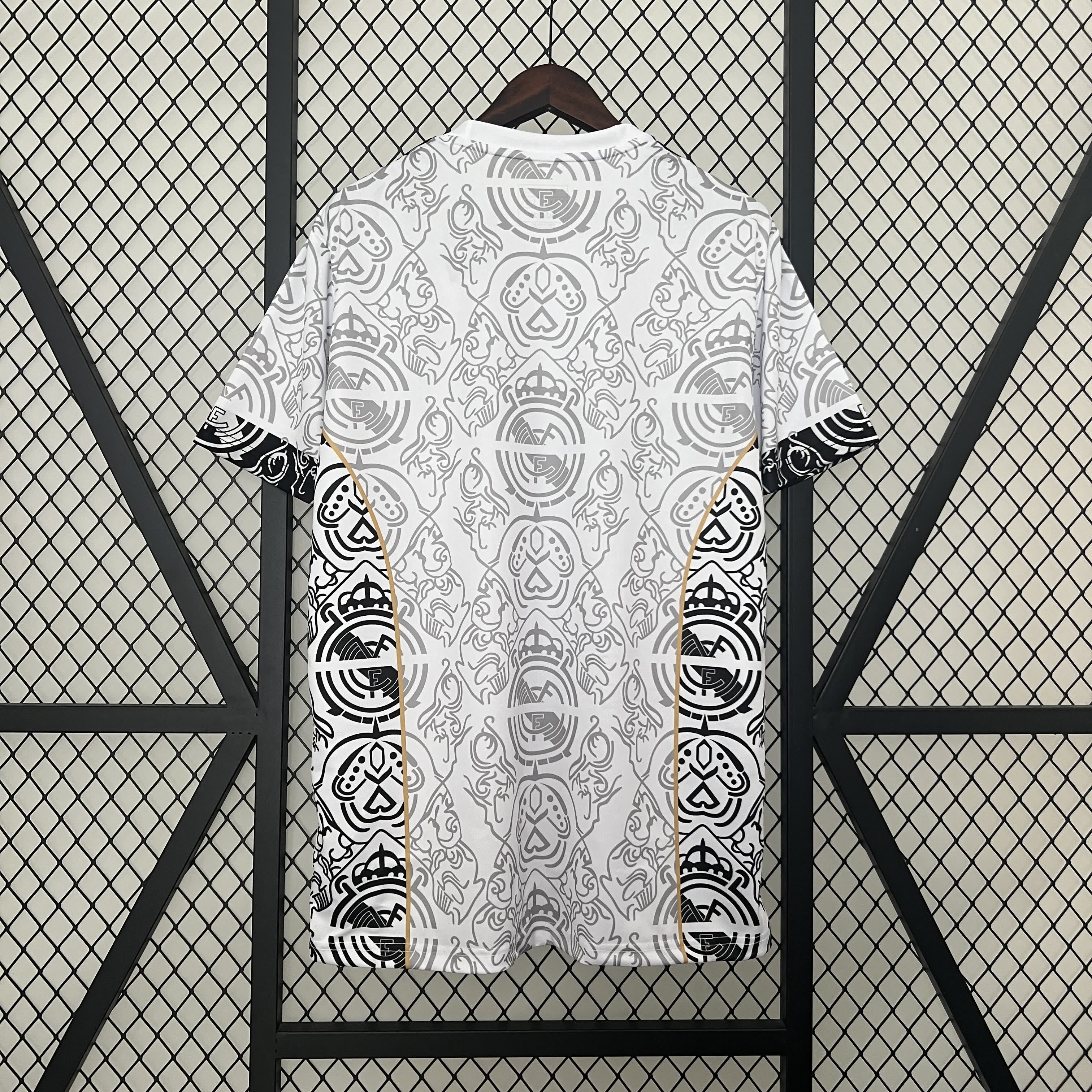 Maillot 24/25 Real Madrid Spécial