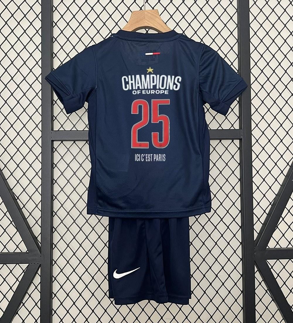 Ensemble Enfant PSG Champions 24/25 (FLOQUÉ)
