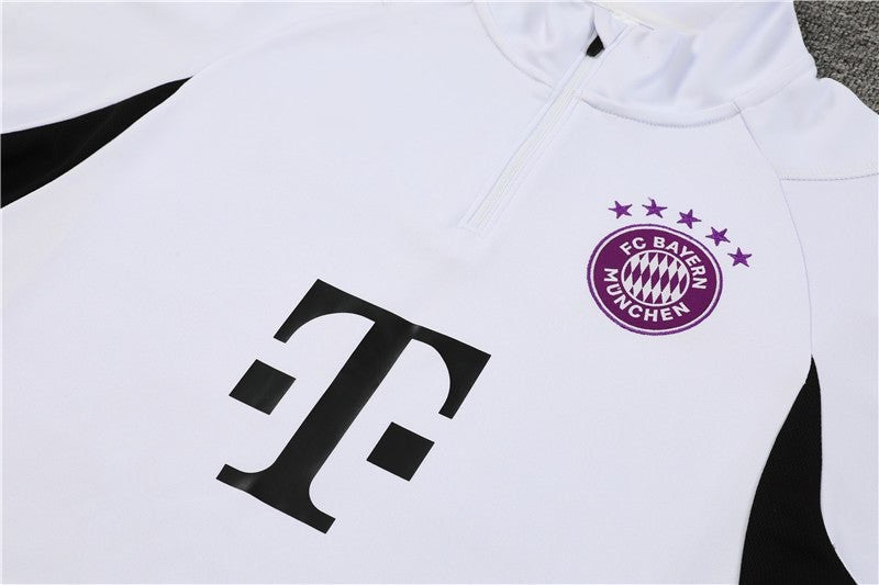 Ensemble Bayern Munich Blanc 2023 2024